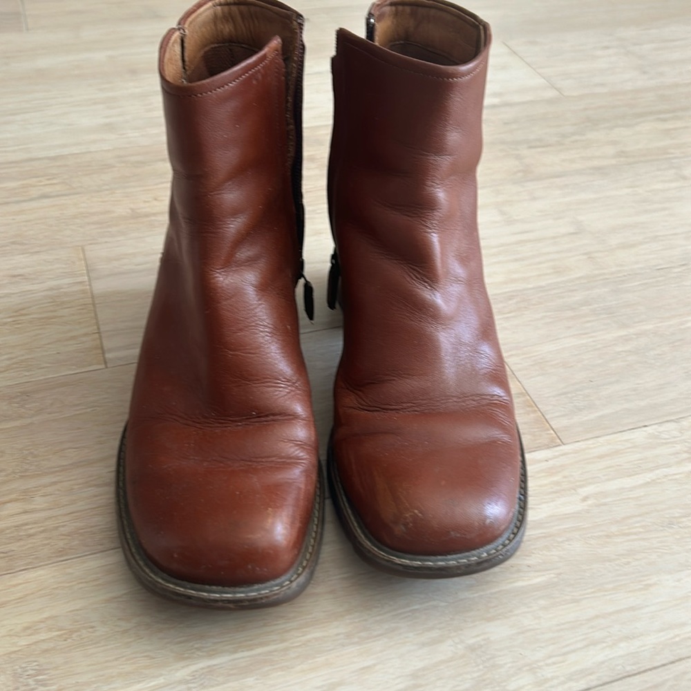 Timberland Smart Comfort Ankle Boots, Women’s size 9